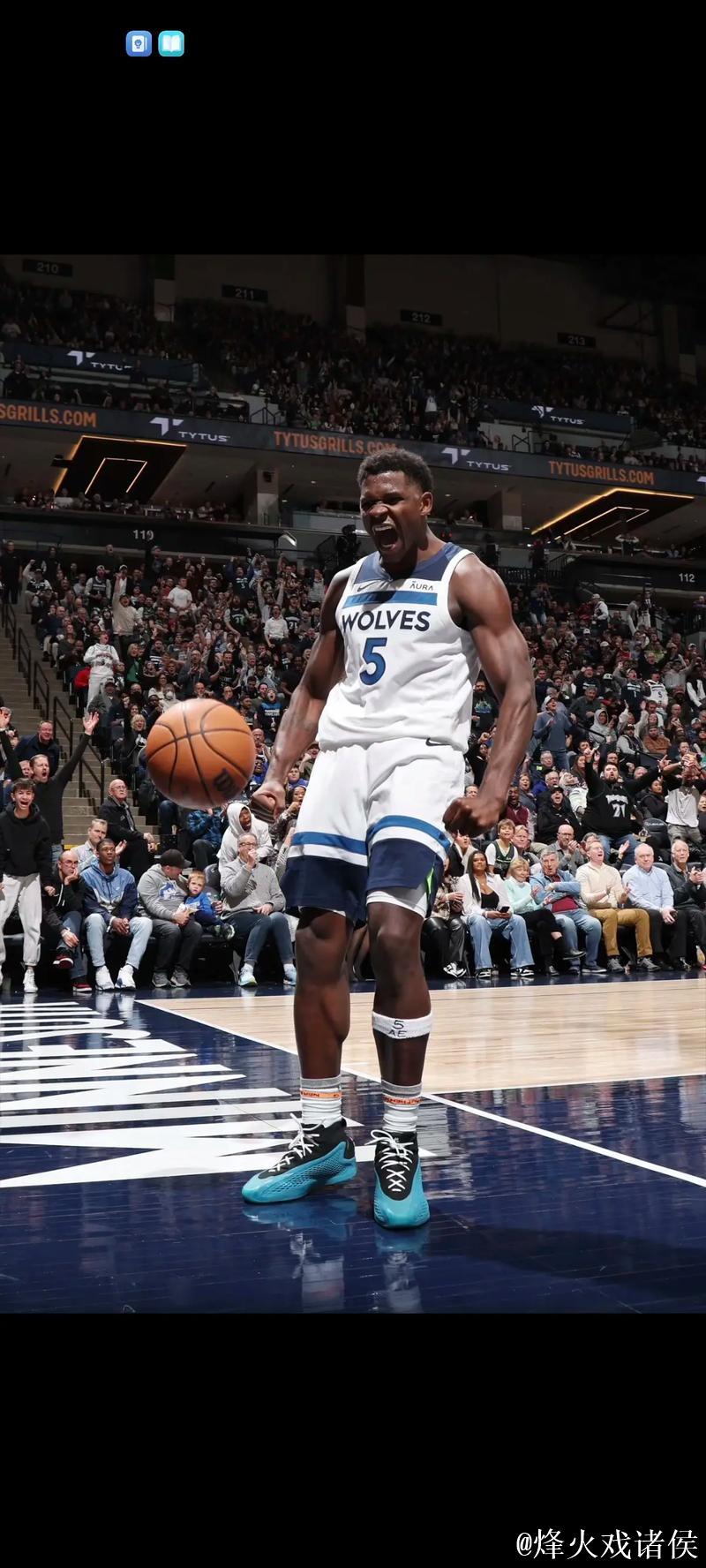 全民皆兵!本场爱德华兹不打,森林狼五名球员得分超过16分 全民皆兵!本场爱德华兹不打,森林狼五名球员得分超过16分